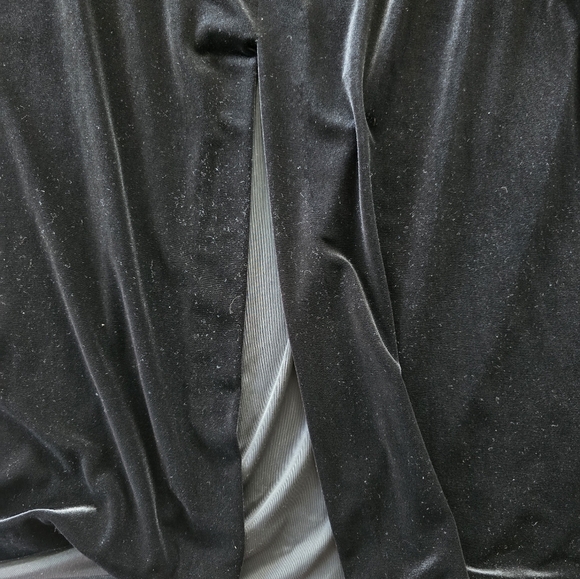 Vintage R&K Evenings Skirt Women 4X Plus Black Velvet Pencil Back Slit Witcy Y2k - Picture 8 of 9